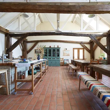 Convivium Transilvania Bed & Breakfast