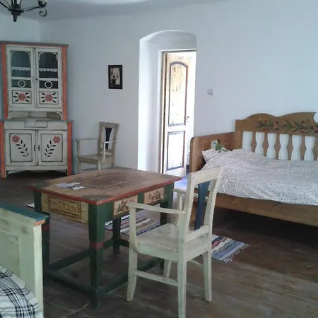 Bed & Breakfast Convivium Transilvania