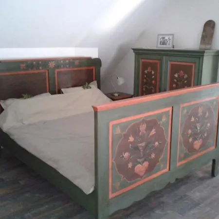 Bed & Breakfast Convivium Transilvania Crit
