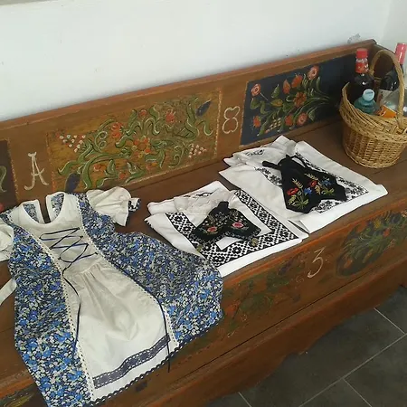 Bed & Breakfast Convivium Transilvania